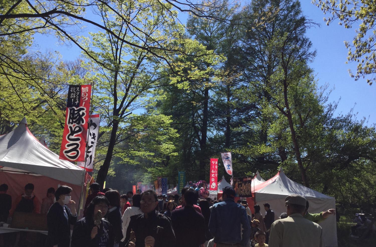 賑わう石神井公園 2