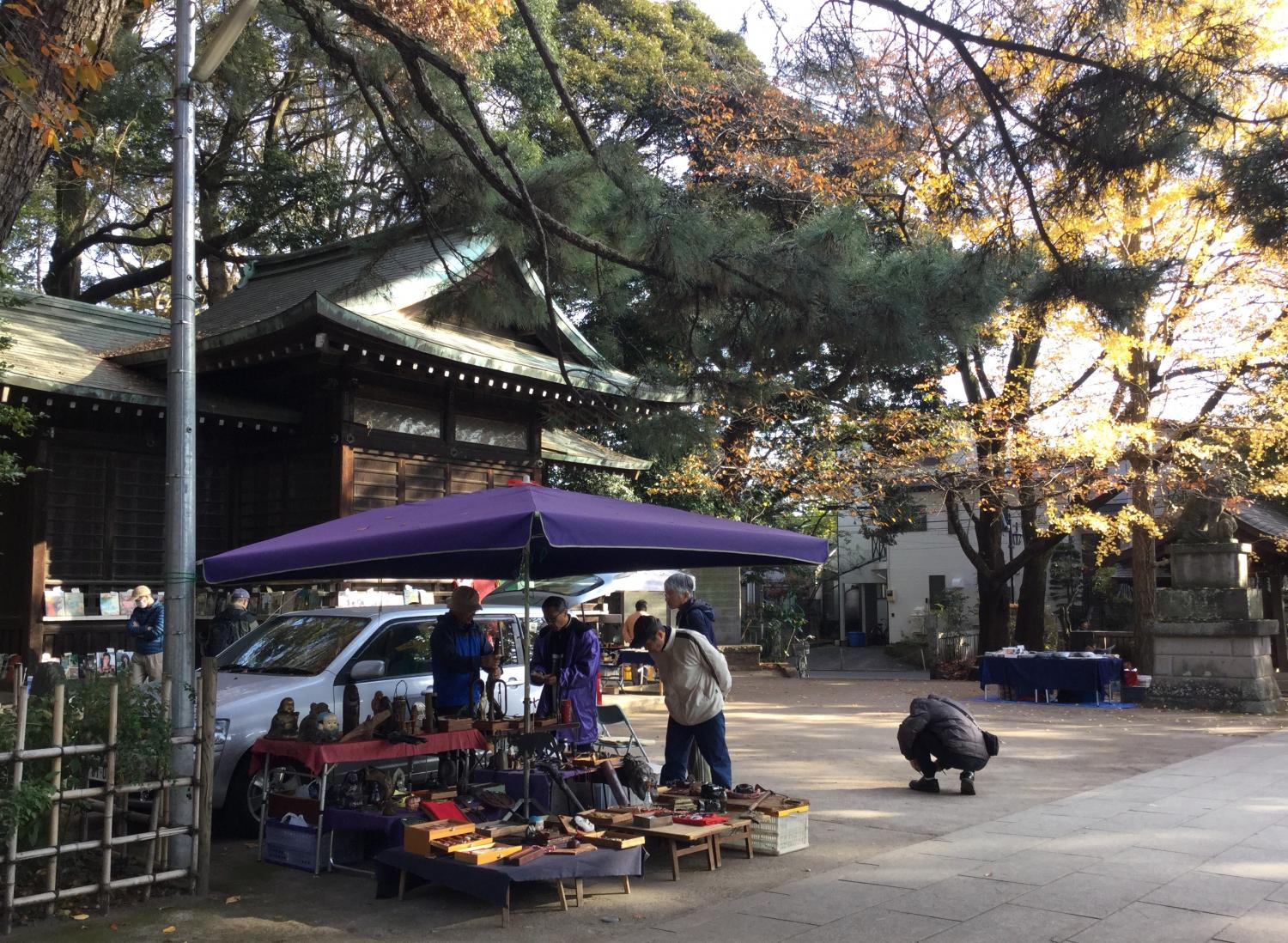 骨董市が行われていました 画像