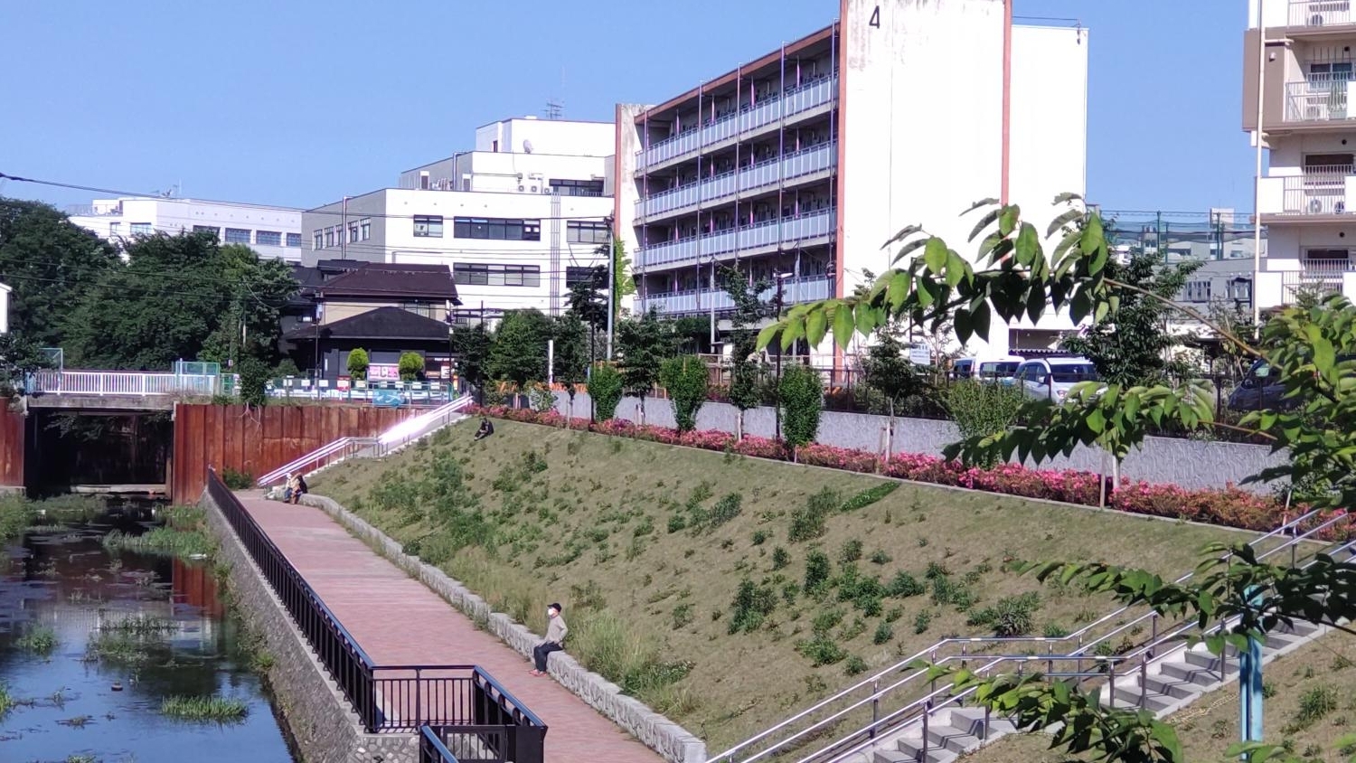 石神井川・上石神井団地近く