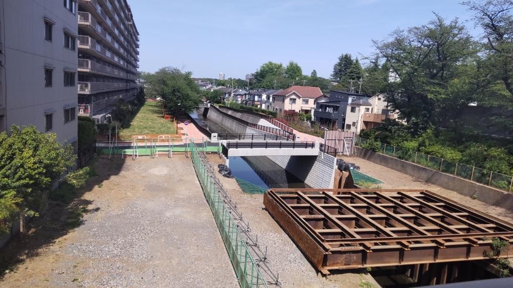 早稲田高等学院近く「小ヶ谷戸橋」架替え完成 画像