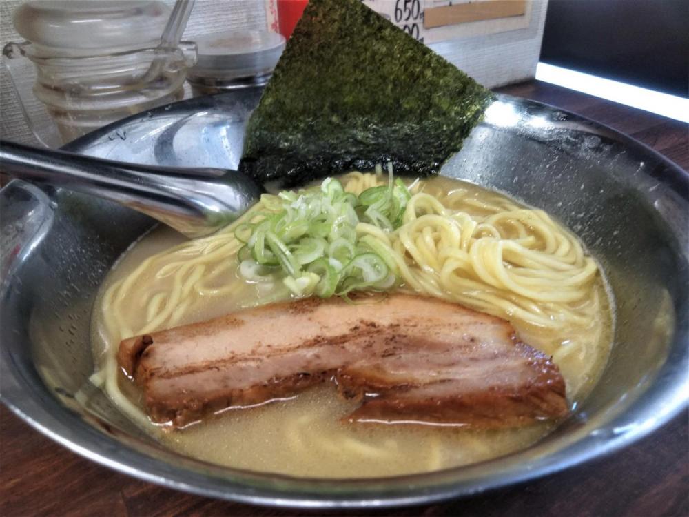 【らーめん 燦燦】この味でこの値段！ コストパフォーマンス抜群の飾らない店 画像