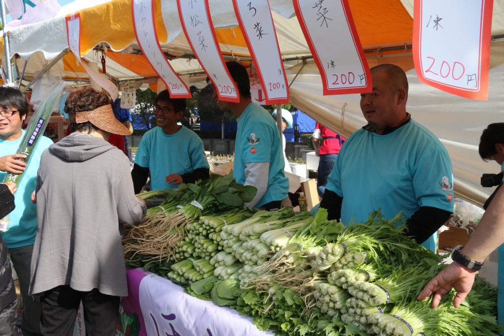 主婦の味方!?  地場産の採れたて野菜がお買い得！ 画像