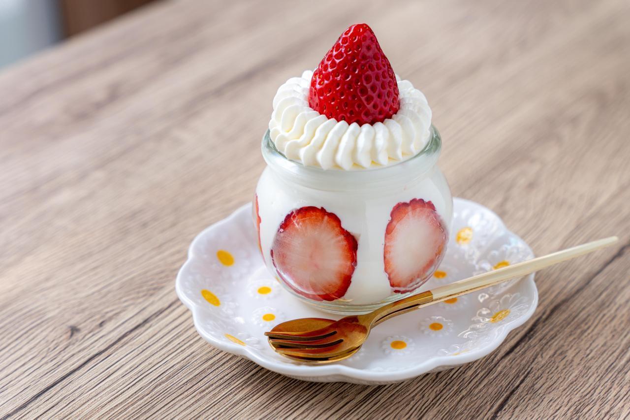 いちごの瓶ショートケーキ