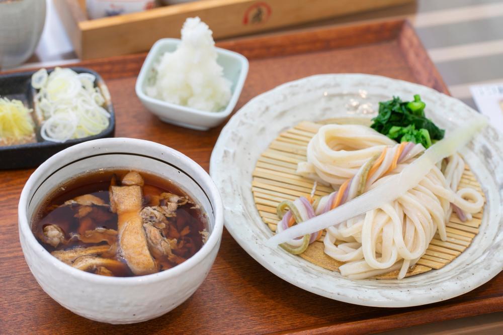 ハレの日の霙糧うどん