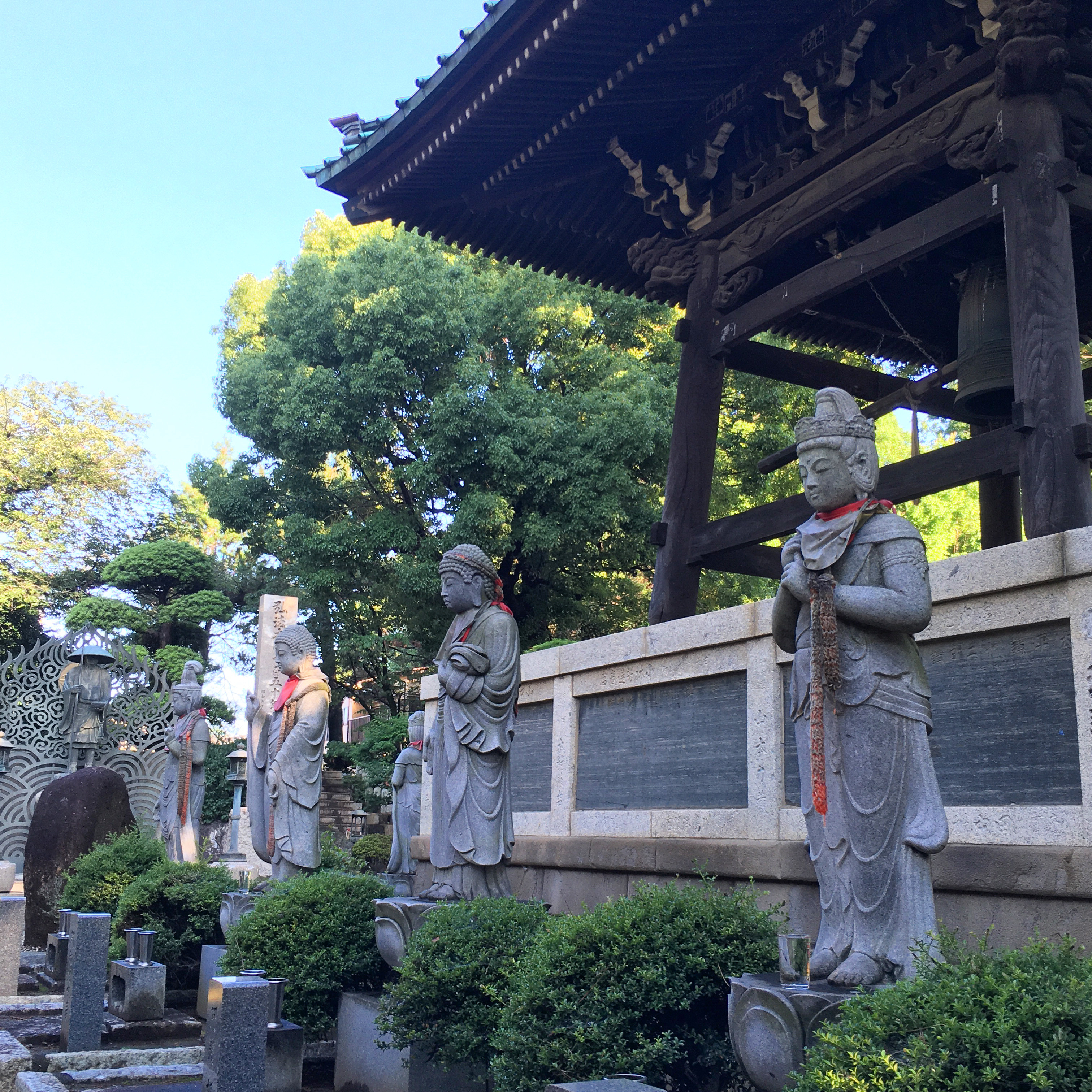 朝の長命寺 2